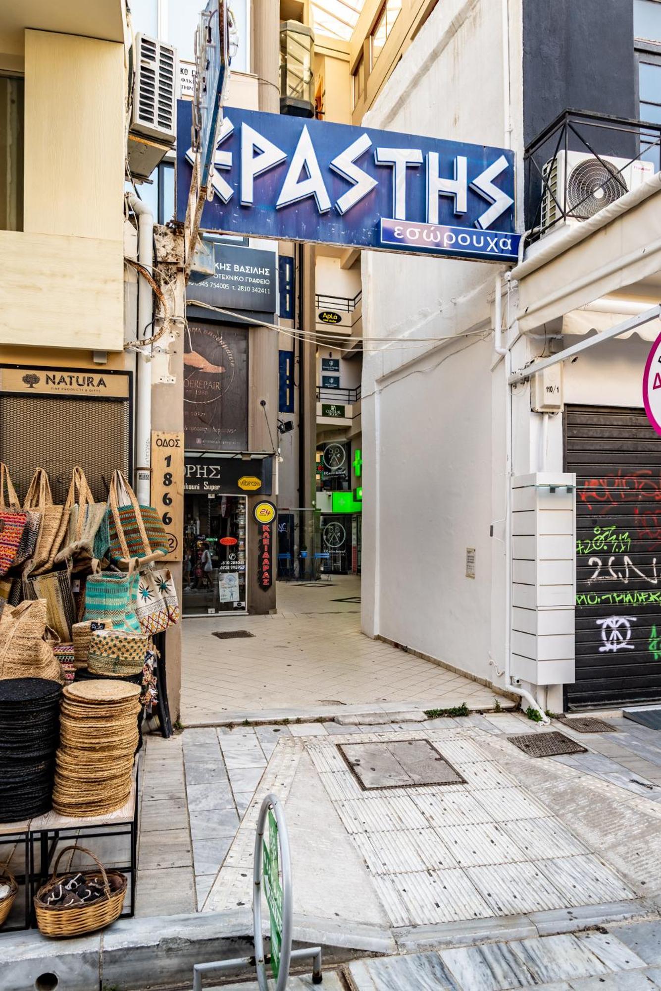 הרקליון Apla Mini Studio In Downtown מראה חיצוני תמונה