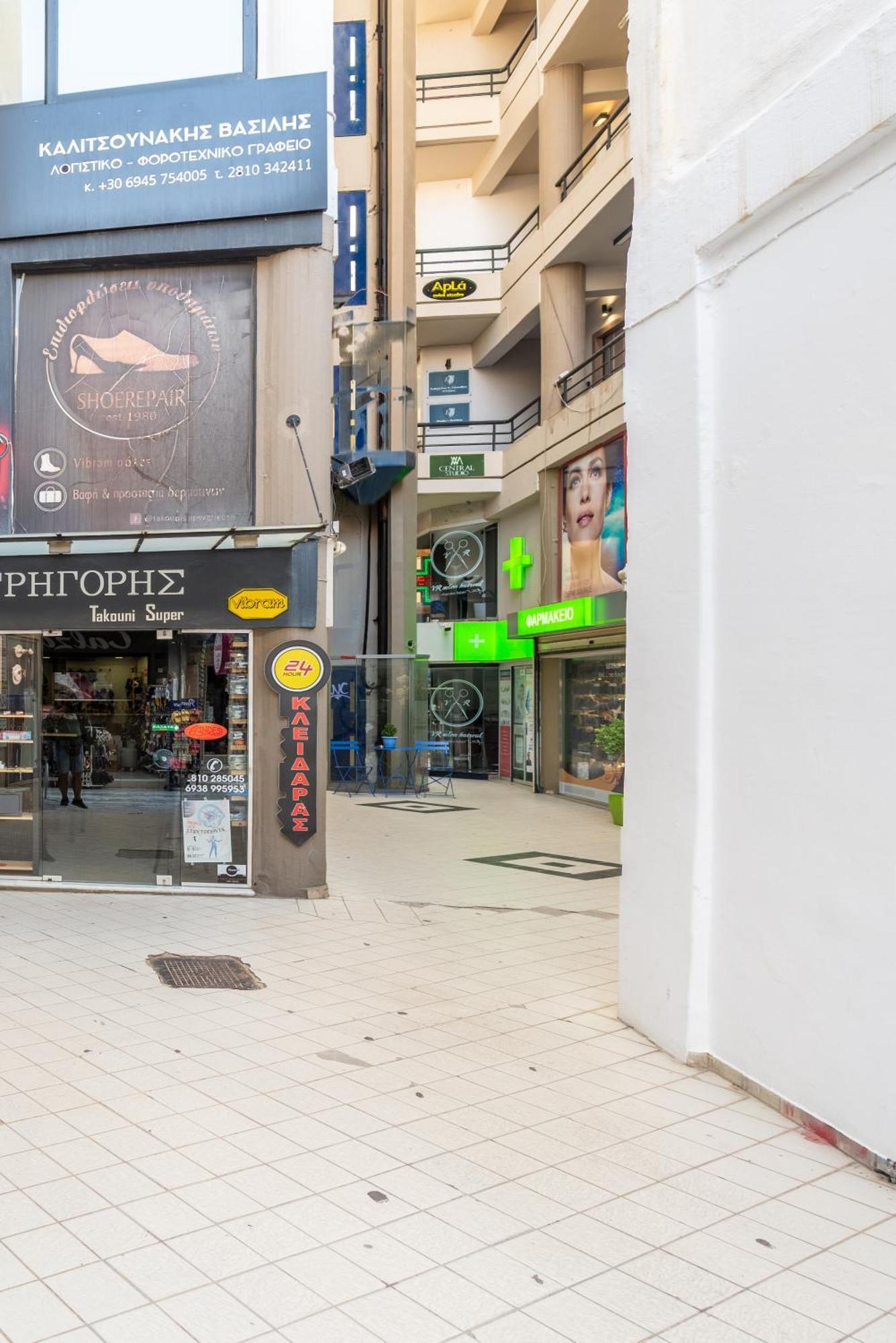 הרקליון Apla Mini Studio In Downtown מראה חיצוני תמונה